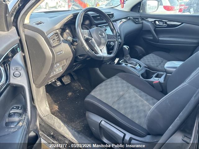 JN1BJ1CW4LW371680 Nissan Qashqai Sv
