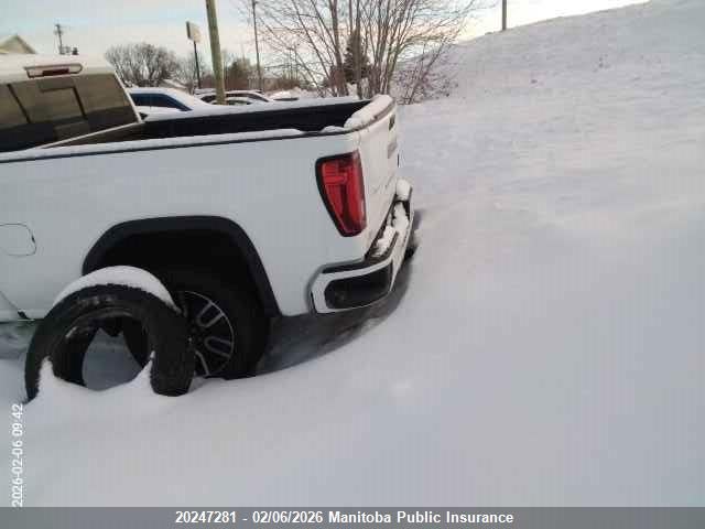 1GTUUEE86PZ289442 GMC Sierra 1500 At4