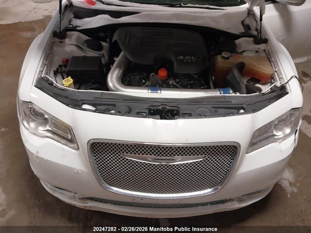 Chrysler 300 Limited 2016 2C3CCAAG2GH189332 Image 8