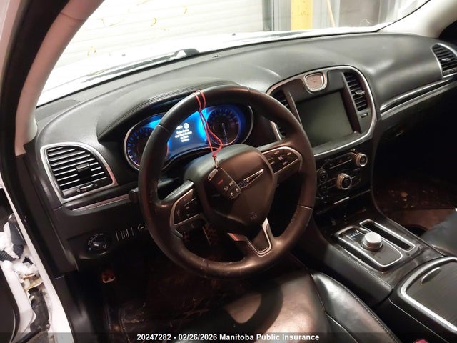 Chrysler 300 Limited 2016 2C3CCAAG2GH189332 Image 9