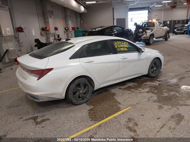 KMHLM4AG8MU088536 Hyundai Elantra Preferred