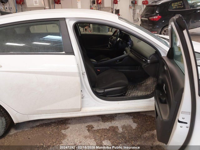 KMHLM4AG8MU088536 Hyundai Elantra Preferred