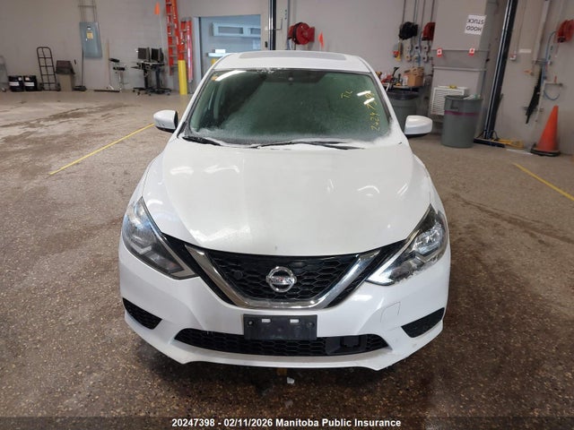 3N1AB7AP9KY388960 Nissan Sentra 1.8 Sv