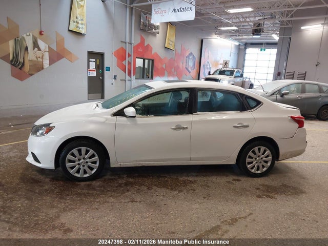 3N1AB7AP9KY388960 Nissan Sentra 1.8 Sv