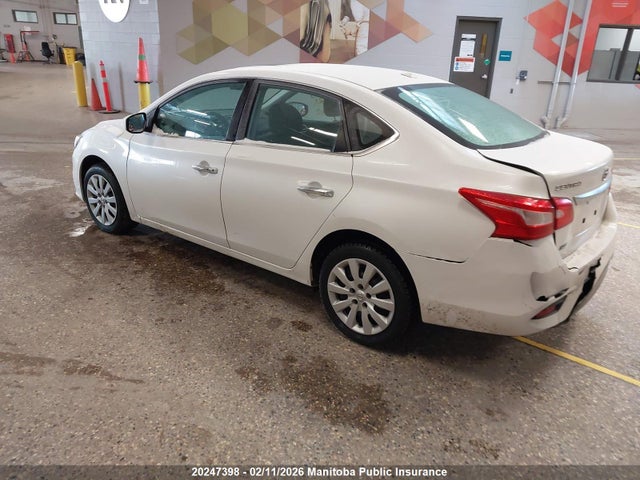 3N1AB7AP9KY388960 Nissan Sentra 1.8 Sv