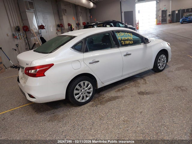 3N1AB7AP9KY388960 Nissan Sentra 1.8 Sv