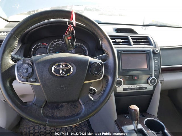 2013 Toyota Camry Xle მანქანა იყიდება აუქციონზე, vin: 4T1BF1FK0DU674066, აუქციონის ნომერი: 20247415
