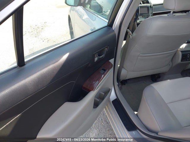 2013 Toyota Camry Xle მანქანა იყიდება აუქციონზე, vin: 4T1BF1FK0DU674066, აუქციონის ნომერი: 20247415