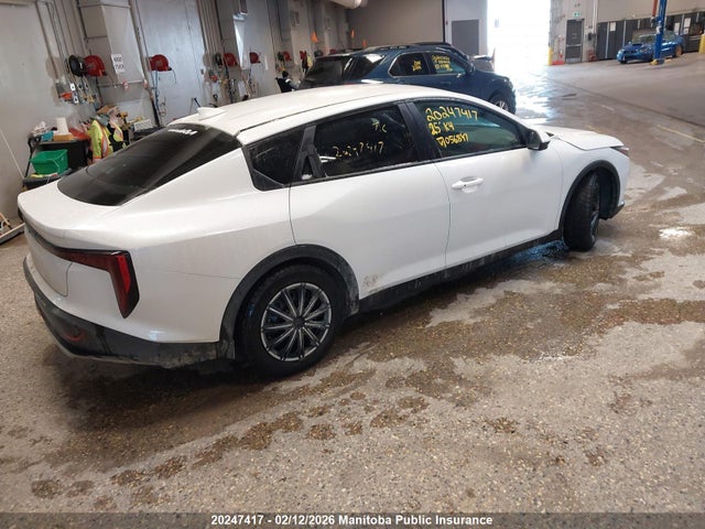 3KPFT4DE5SE056847 KIA K4 Lx