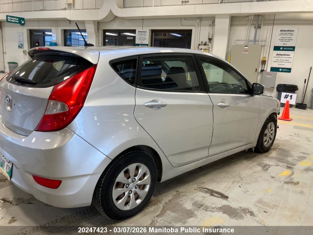 KMHCT5AE8GU261757 Hyundai ACCENT GL