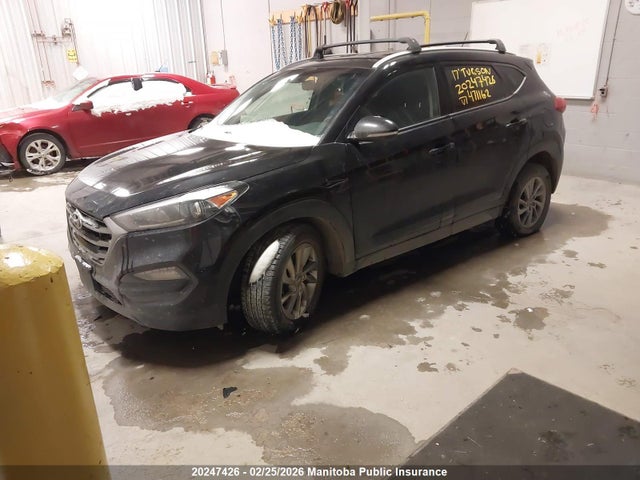 KM8J3CA42HU471162 Hyundai Tucson