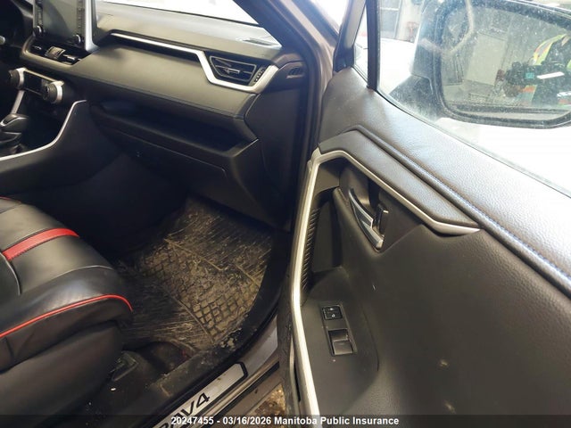 Aukcja sprzedaży 2022 Toyota Rav4 Xse Hybrid, vin: 2T35WRFVXNW142323, numer aukcji: 20247455