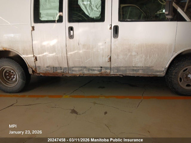 20247458 :رقم المزاد ، 1GCHG35C691147143 vin ، 2009 Chevrolet Express 3500 Cargo Van مزاد بيع