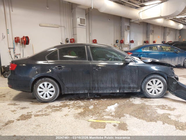 20247461 :رقم المزاد ، 3VW2K7AJ6FM305606 vin ، 2015 Volkswagen Jetta 2.0 مزاد بيع