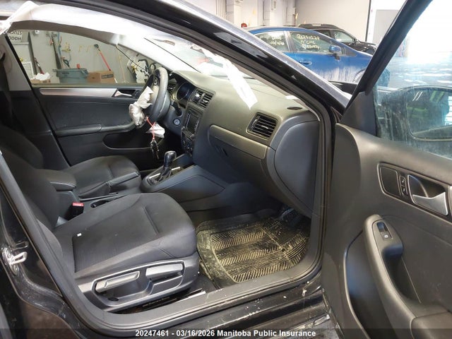 20247461 :رقم المزاد ، 3VW2K7AJ6FM305606 vin ، 2015 Volkswagen Jetta 2.0 مزاد بيع