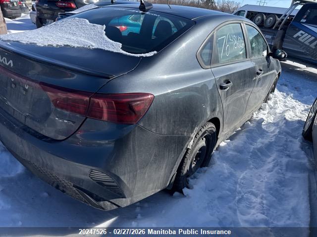3KPF54AD8RE757561 KIA Forte Gt Line