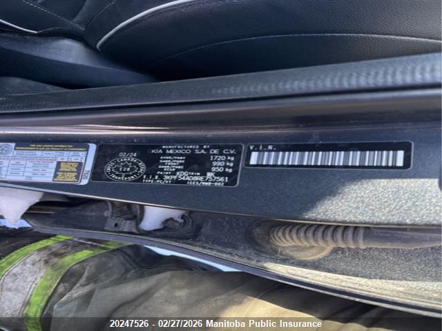 3KPF54AD8RE757561 KIA Forte Gt Line