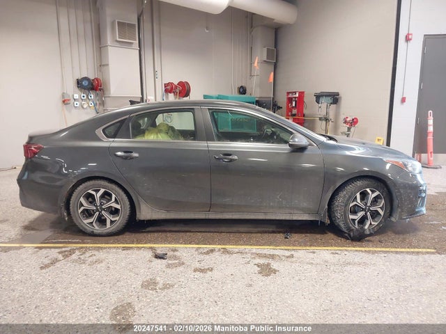 3KPF54AD7KE025489 KIA Forte Ex+