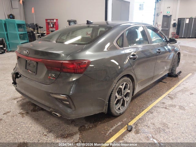 3KPF54AD7KE025489 KIA Forte Ex+