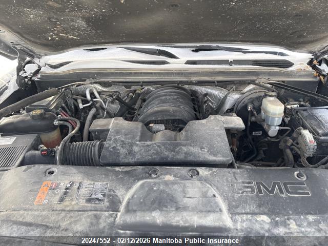 1GKS2GKC4JR142470 GMC Yukon Xl 1500 Slt