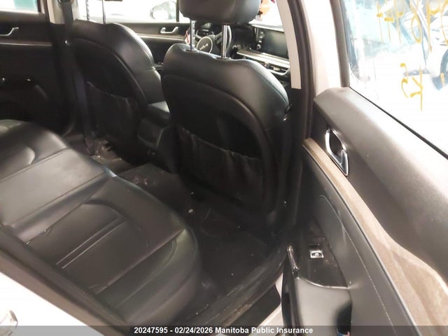 5XXG34J21NG098944 KIA K5 EX