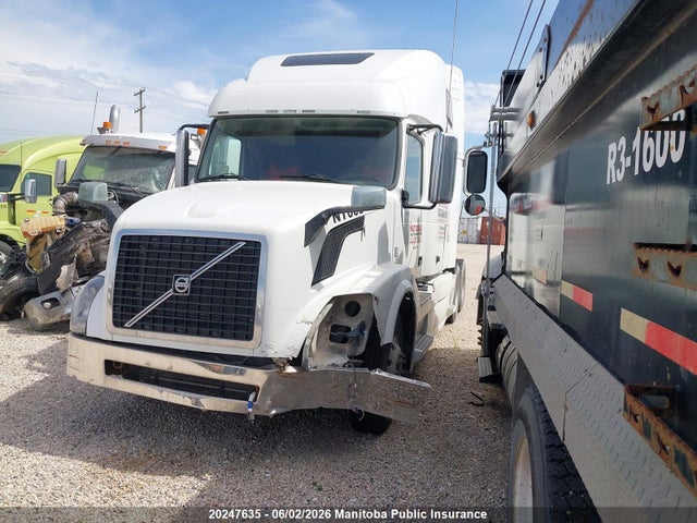 2011 Volvo Vnx მანქანა იყიდება აუქციონზე, vin: 4V4NC9EJ6BN295327, აუქციონის ნომერი: 20247635