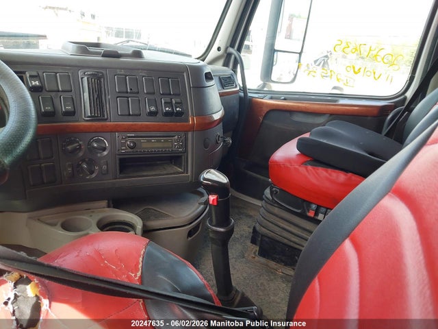 2011 Volvo Vnx მანქანა იყიდება აუქციონზე, vin: 4V4NC9EJ6BN295327, აუქციონის ნომერი: 20247635