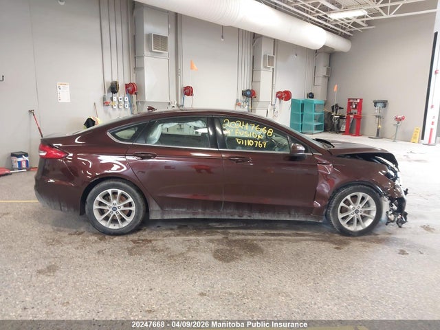 Продажа на аукционе авто 2019 Ford Fusion Se, vin: 3FA6P0HD1KR110769, номер лота: 20247668