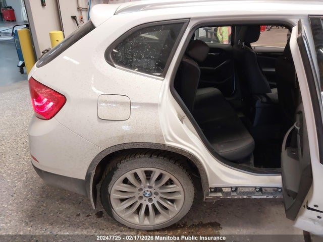 WBAVL1C51FVY39173 BMW X1 28i