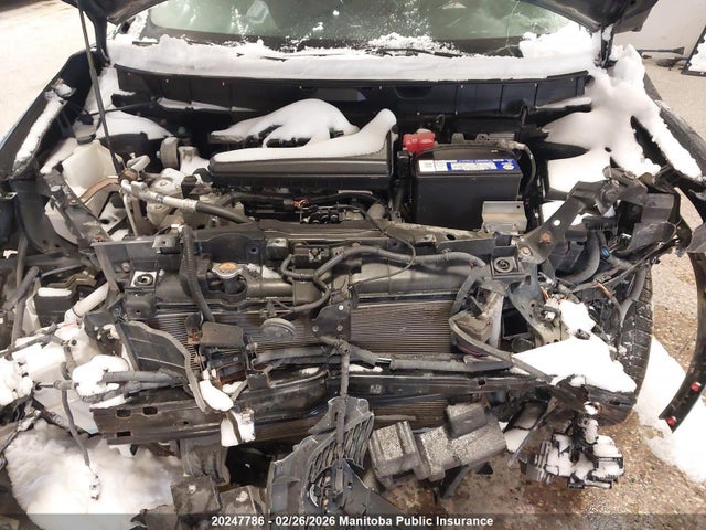 5N1AT2MV7FC820785 Nissan Rogue Sl