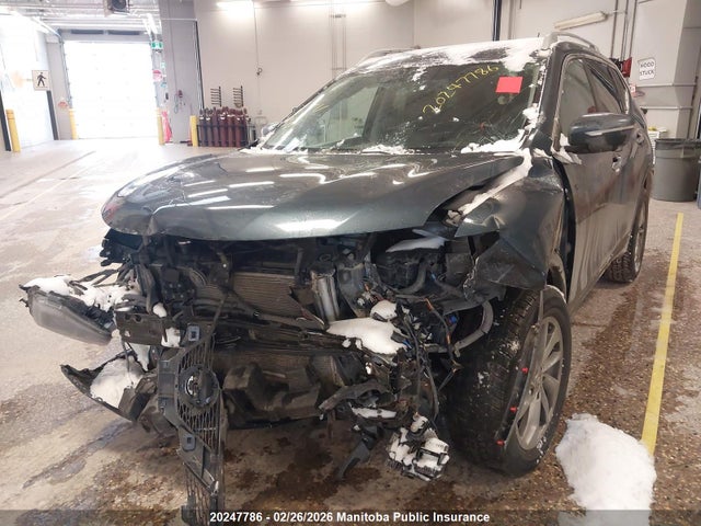 5N1AT2MV7FC820785 Nissan Rogue Sl