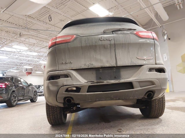 1C4PJMBSXFW679945 Jeep Cherokee Trailhawk