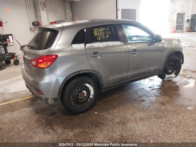 JA4AJ3AU5JZ603733 Mitsubishi RVR SE