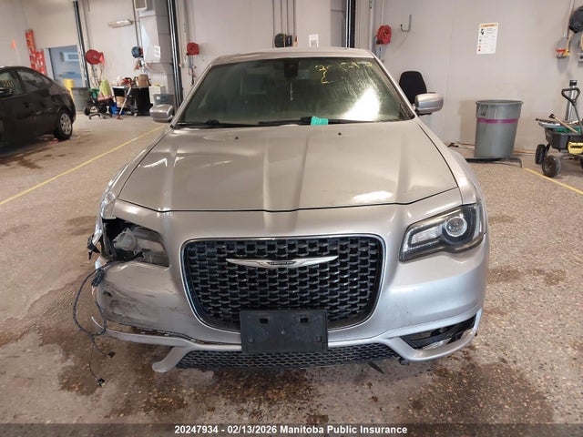Chrysler 300 S 2018 2C3CCABGXJH195546 Image 12