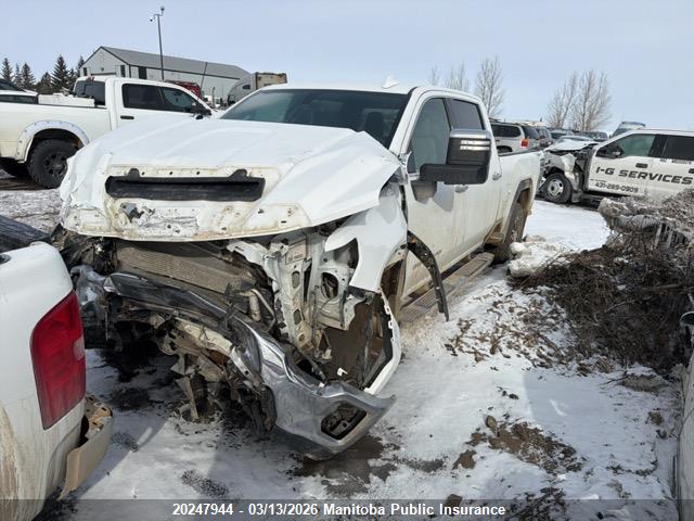 20247944 :رقم المزاد ، 1GT49NEY1MF133114 vin ، 2021 Gmc Sierra 2500 Hd Slt Crew Cab مزاد بيع