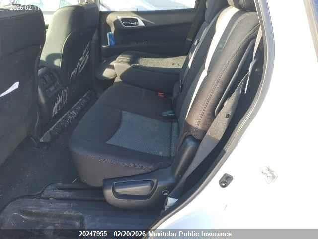 Nissan Pathfinder 2017 5N1DR2MM8HC698055 Image 8
