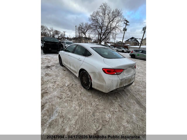 20247994 :رقم المزاد ، 1C3CCCFB0FN569428 vin ، 2015 Chrysler 200 Lx مزاد بيع