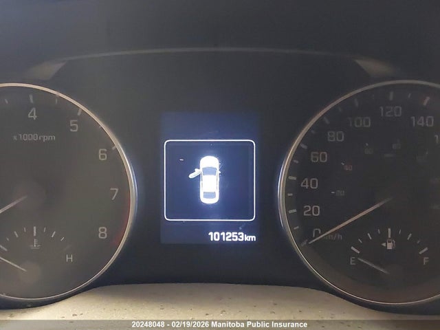 KMHD84LF3HU129495 Hyundai ELANTRA GL