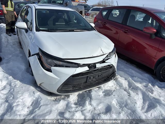 5YFB4MDE8SP271164 Toyota COROLLA LE