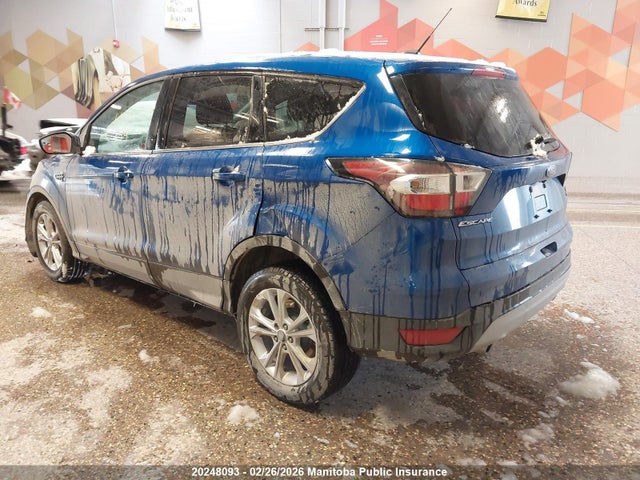 1FMCU0GD2HUA70559 Ford ESCAPE SE