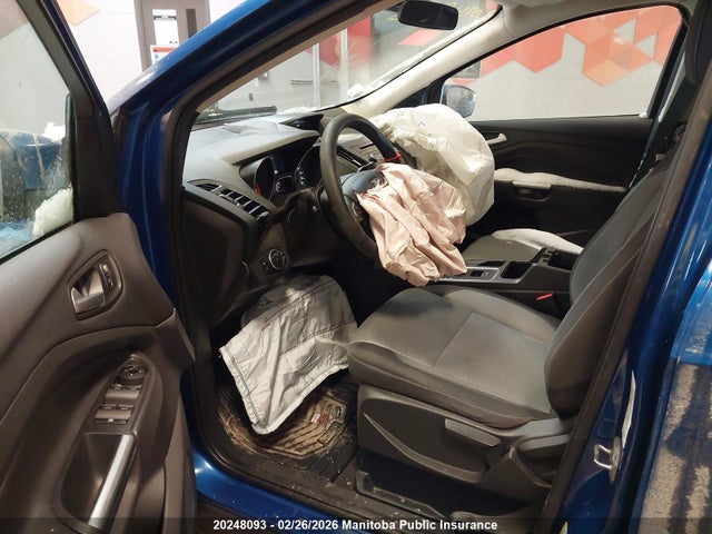1FMCU0GD2HUA70559 Ford ESCAPE SE