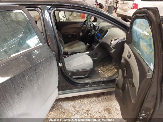 1G1JA6EH9E4163208 Chevrolet SONIC LS