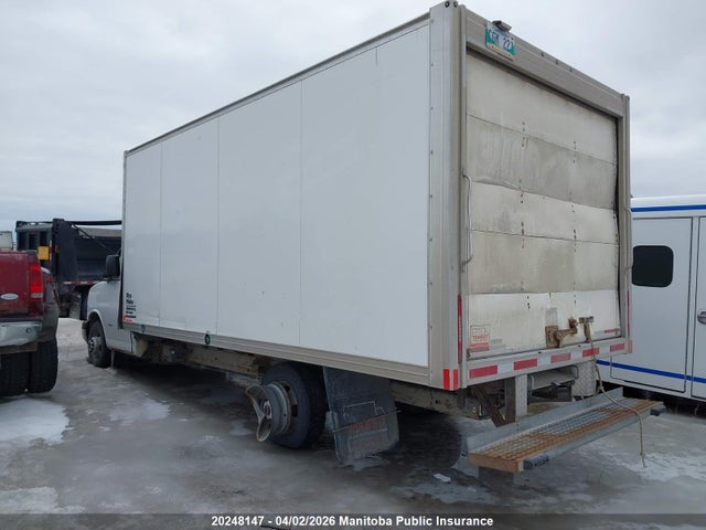20248147 :رقم المزاد ، 1GD37TCL2G1283680 vin ، 2016 Gmc Savana G3500 Cutaway مزاد بيع