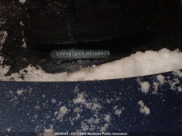 3VV4B7AXXJM066829 Volkswagen Tiguan 2.0 Tsi