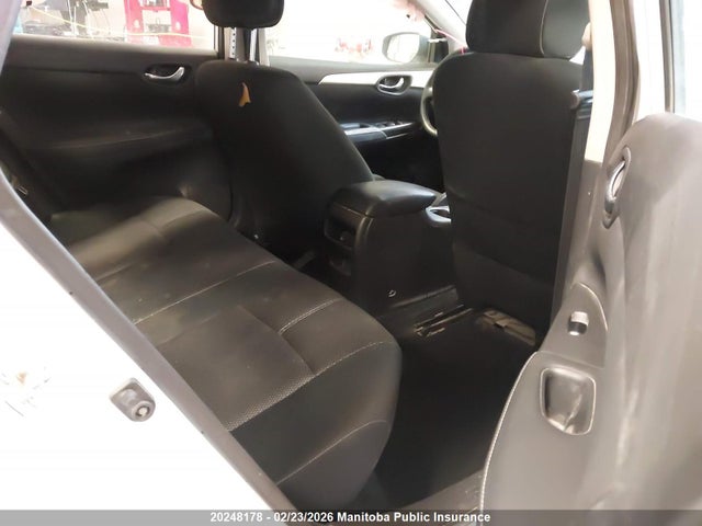3N1AB7AP0JY335613 Nissan Sentra 1.8 S