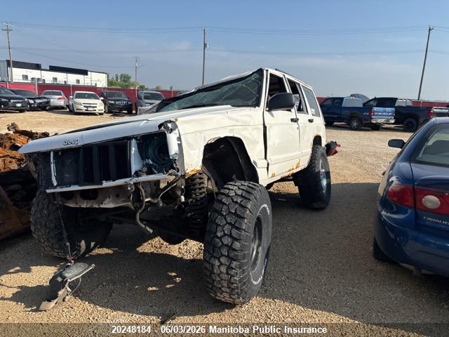 20248184 :رقم المزاد ، 1J4FF68S9YL143065 vin ، 2000 Jeep Cherokee Limited مزاد بيع