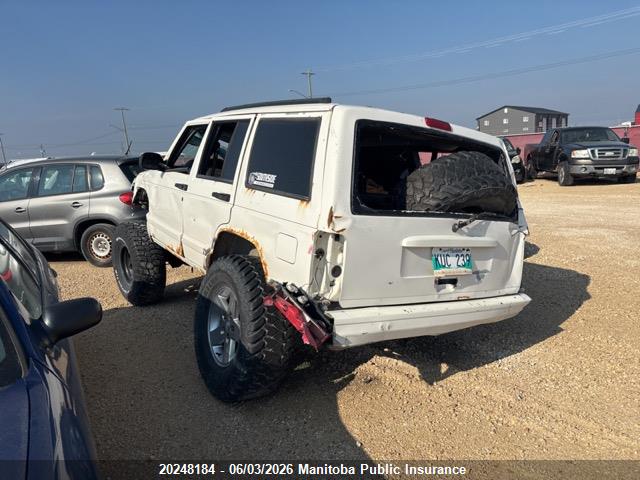 20248184 :رقم المزاد ، 1J4FF68S9YL143065 vin ، 2000 Jeep Cherokee Limited مزاد بيع