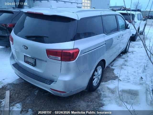 KNDMB5C1XH6257477 KIA SEDONA LX