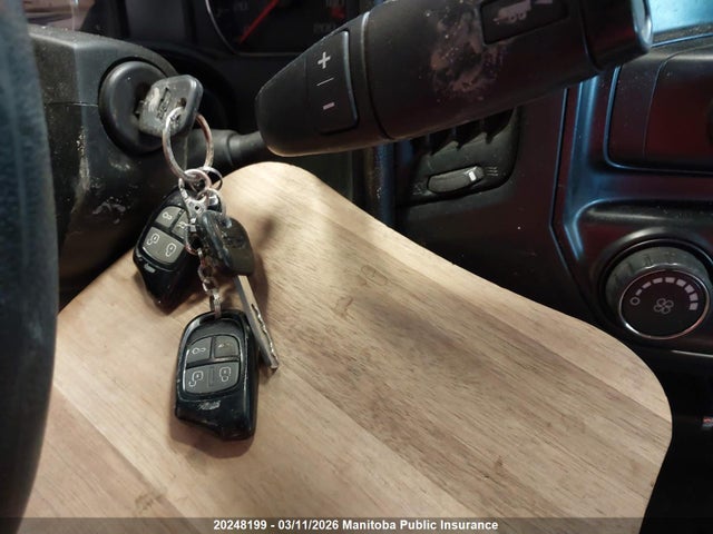 1GCVKNEH6HZ333693 Chevrolet Silverado 1500 Wt Double Cab