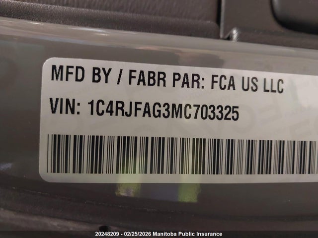 1C4RJFAG3MC703325 Jeep Grand Cherokee Laredo